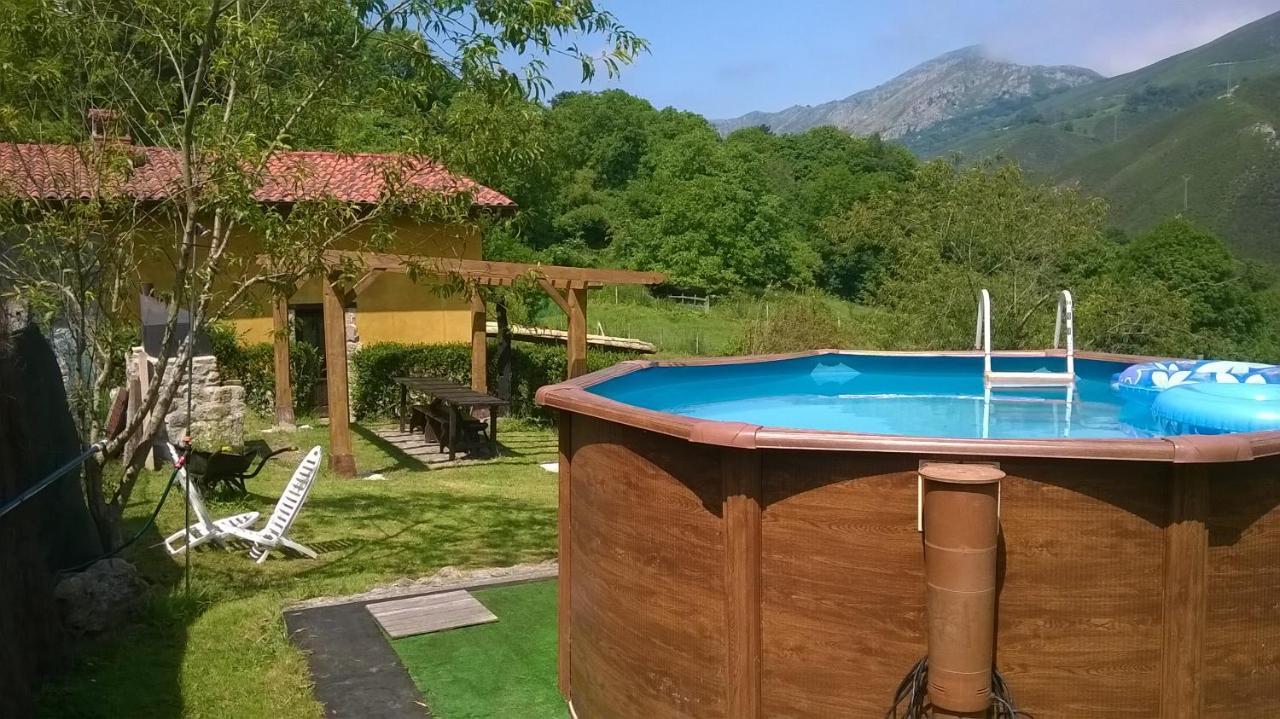 La Nozal Piscina, Barbacoa, Jardin Holiday home Llanes