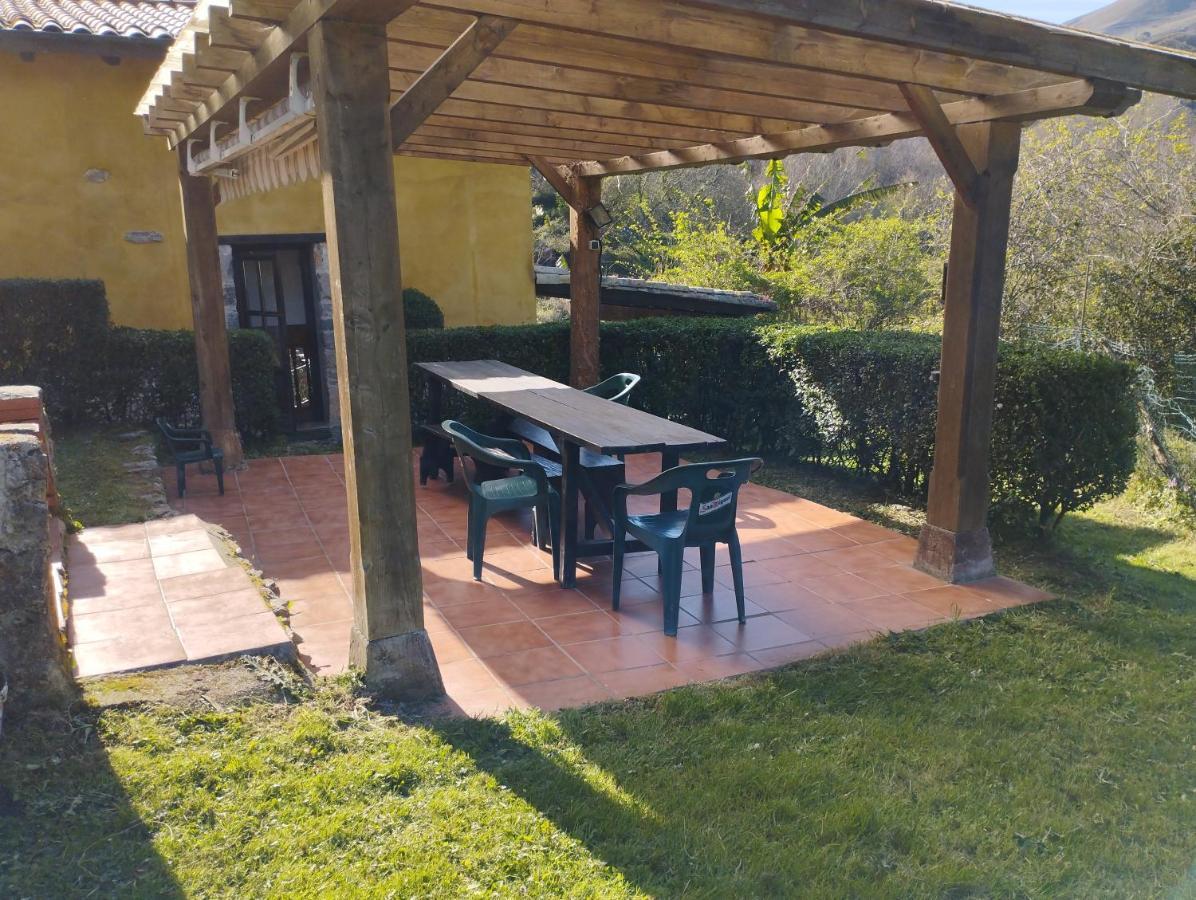 Ferienhaus La Nozal Piscina, Barbacoa, Jardin *
